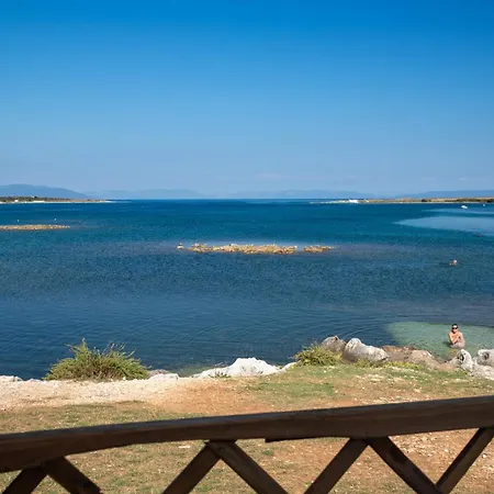 Апартаменти In - Istrien 51816 *