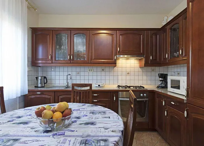 In - Istrien 51816 * Pula